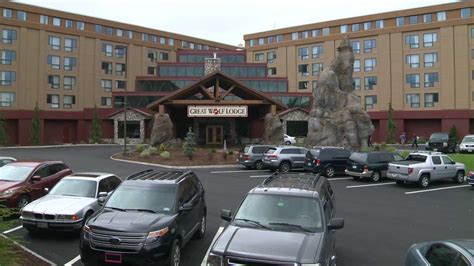 Great Wolf Lodge Opening In Fitchburg