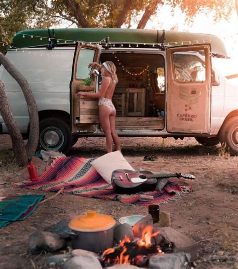 Pin De Beatriz Ferreira Em Camp Kombi Viagem Carro Kombi E Viagem