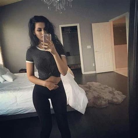 Pin By Dzenny On Sssniperwolf ♡ Sssniperwolf Hottest Female Celebrities Celebrities Female