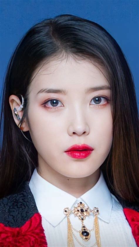 Iu Close Up Face Kpop Girl Groups Kpop Girls Actress Kiss Korean