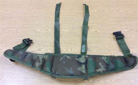 Webbingbabel: MOLLE Waist Belt Molded 1st Gen. Woodland Camo - 1997