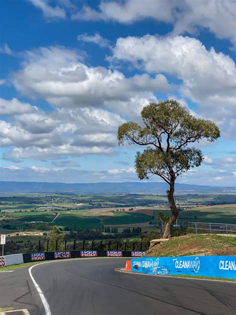 Why Mount Panorama Is One Of The Worlds Greatest Circuits