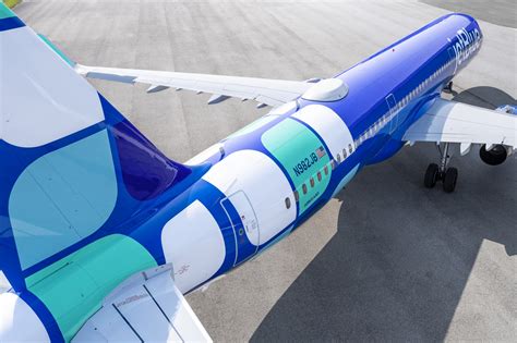 JetBlue introduces a new and blue standard livery: video - AeroTime