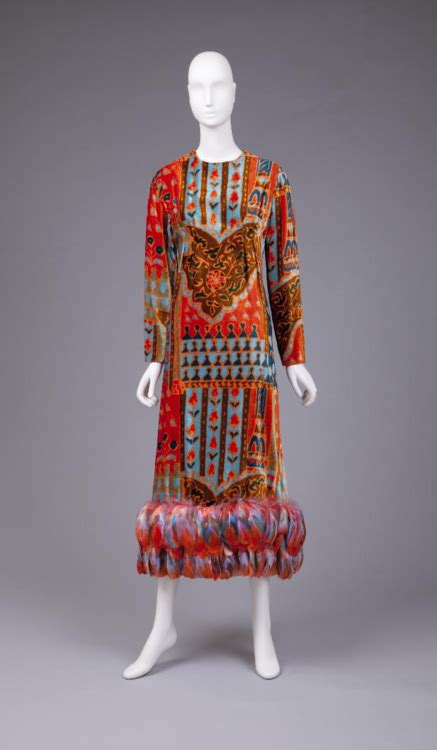 Dress Bill Blass 1968 1972 The Goldstein Museum Of Design Dresses