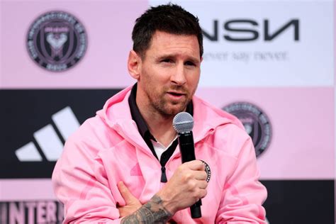 Lionel Messi S A Decis El Este Cel Mai Bun Din Istorie Sport Ro