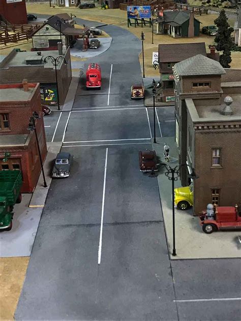 HO scale lumber yard - Model railroad layouts plansModel railroad ...