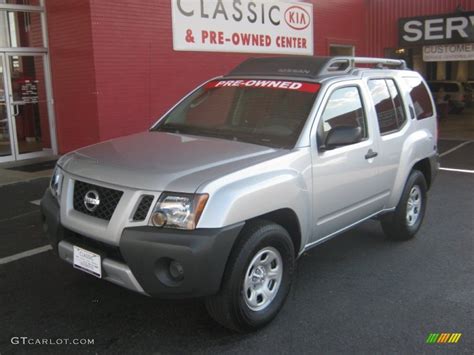 2010 Silver Lightning Metallic Nissan Xterra S 52688090 Photo 6