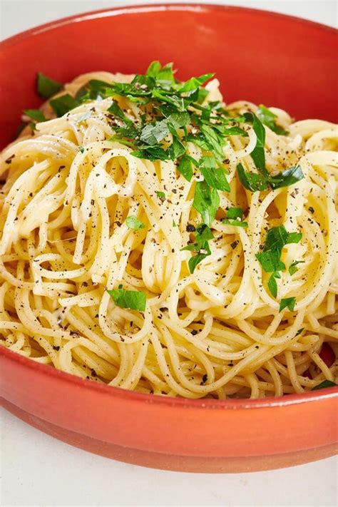 Cacio E Pepe Recipe — The Mom 100