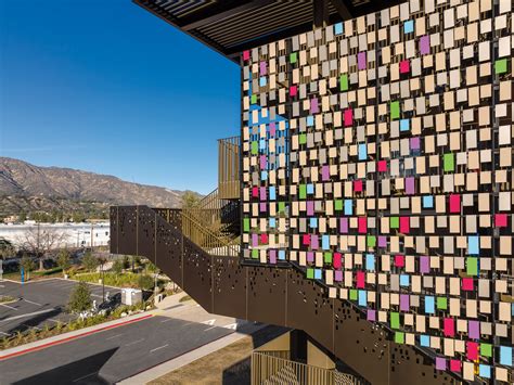 CO Architects City Of Hope Duarte Outpatient Clinic Northeast Parking