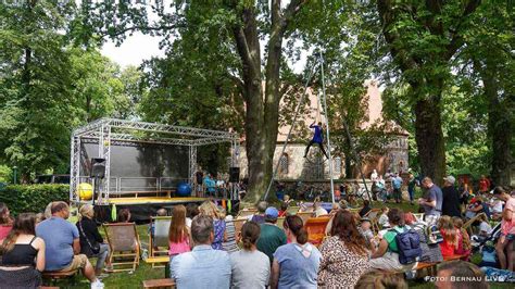 Gro Es Sommerfest Des Vereins Gl Ckskind E V In Ladeburg