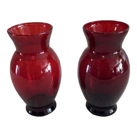 S Vintage Red Ruby Curved Glass Vases Set Of Curved Glass