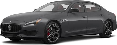 2022 Maserati Quattroporte Price Value Depreciation Reviews