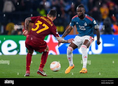 Sport Roma V Feyenoord Roma Italy April Leonardo