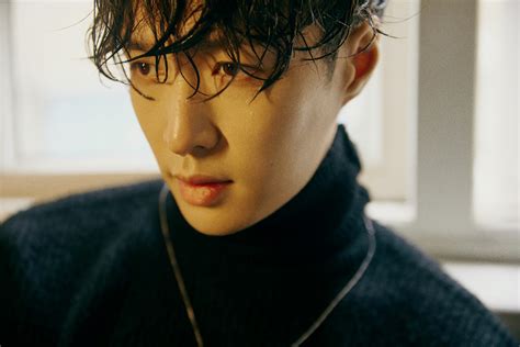 Lay Zhang Celebrates Exos 10th Anniversary With New Music