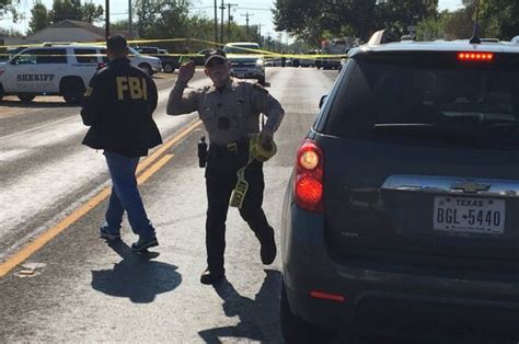 Estados Unidos 26 Muertos Y 20 Heridos Por Tiroteo En Una Iglesia Cercana A San Antonio Texas