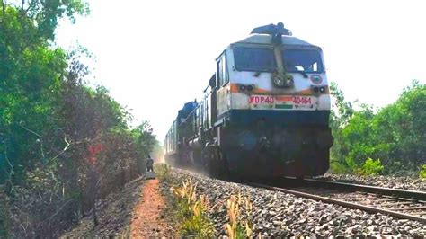 Trivandrum Hazart Nizamuddin Rajdhani Express Crossing At