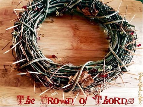 The Crown Of Thorns A Simplistic Statement To Display During Lent