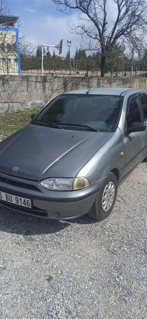 Fiat Palio Araba