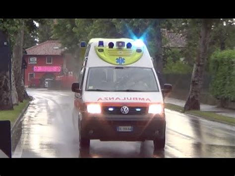 Double Siren Ambulanza Suem Treviso Italian Ambulance