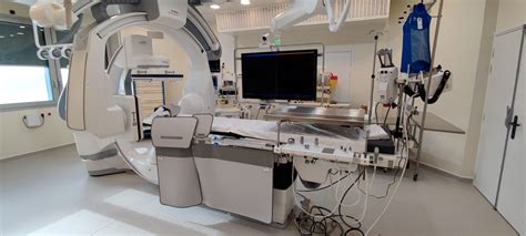 CHRU De Tours Neuro Radiologie Interventionnelle La Salle Dangiographie