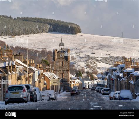 Dufftown Square Hi Res Stock Photography And Images Alamy