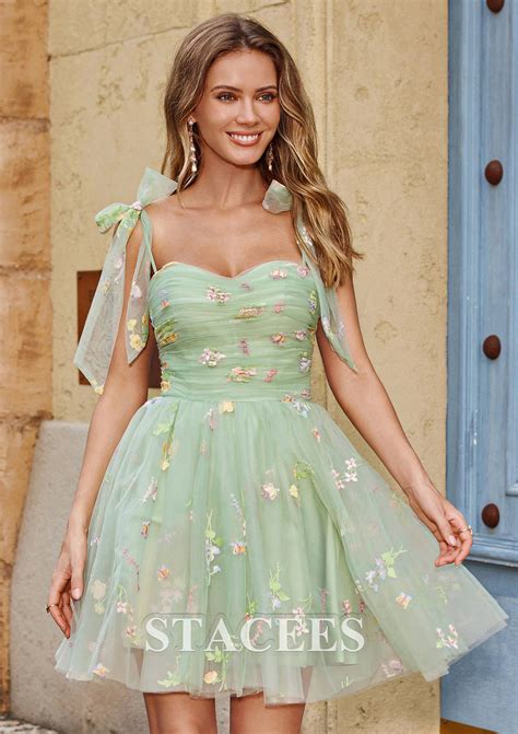 A Line Sweetheart Sleeveless Short Mini Tulle Homecoming Dress With