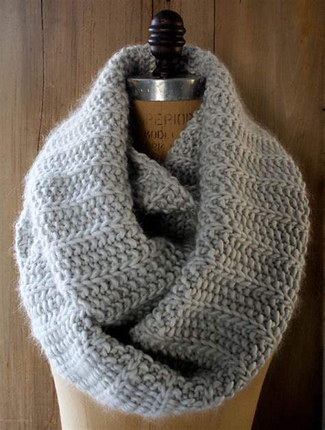 Ravelry Fluted Cowl Pattern By Purl Soho