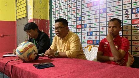 Ditahan Imbang PSPS Riau Di Kandang Sendiri 1 1 Pelatih Semen Padang