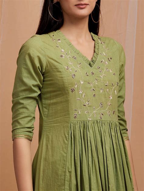 Green Hand Embroidered Cotton Kurta Model Baju Wanita Pakaian Wanita