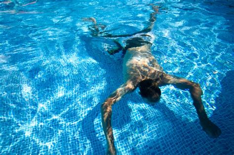 Disturbing Facts About Drowning Listverse