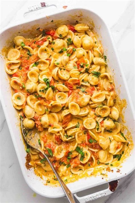 Super Easy Baked Feta Pasta Recipe Little Sunny Kitchen