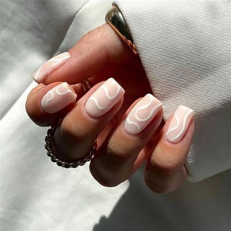 15 Gorgeous White Nail Design Ideas Moms Got The Stuff Cute Gel