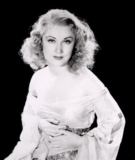 fay wray | biography (1907 - 2004) | gallery