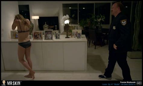 Naked Yvonne Strahovski In Louie