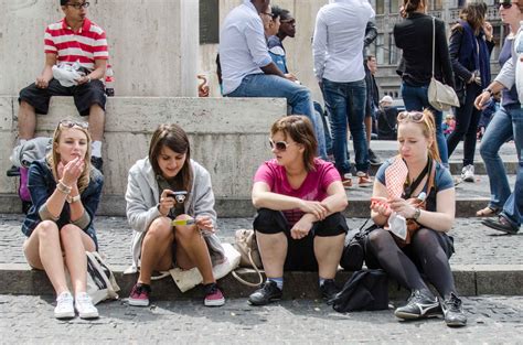 Hintergrundbilder Straße Mädchen Party Porträt Menschen Frau