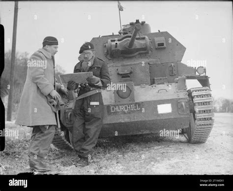 The British Army In The United Kingdom 1939 45 Tank Officers Consult A Map In Front Of A Cruiser