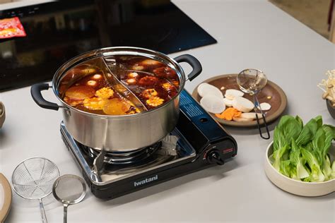 Everything You Need To Make Hot Pot At Home Reviews By Wirecutter