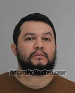 Recent Booking Mugshot For Emmanuel Ortiz In Dallas County Texas