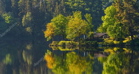 Impresionante Casa Del Lago Casa En La Orilla Del Lago Rursee