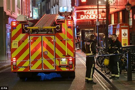 Soho Evacuated After Gas Explosion Rocks London Daily Mail Online