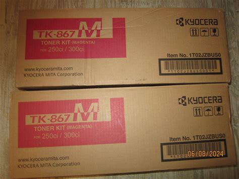 Used 2 Genuine Kyocera TK 867M Magenta Toner Cartridges For TASKalfa