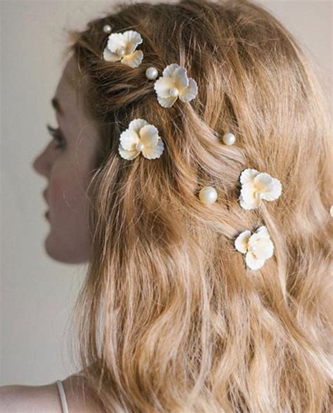 10 Perfectly Gorgeous Ways Pearls Can Transform Your Bridal Hairstyle