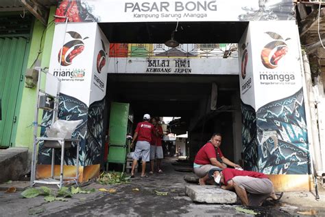 Pemkot Surabaya Siapkan Pasar Bong Jadi Wisata Belanja Malam Antara