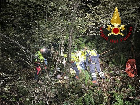 Cercatore Di Funghi Lecchese Trovato Morto In Un Dirupo A Garzeno