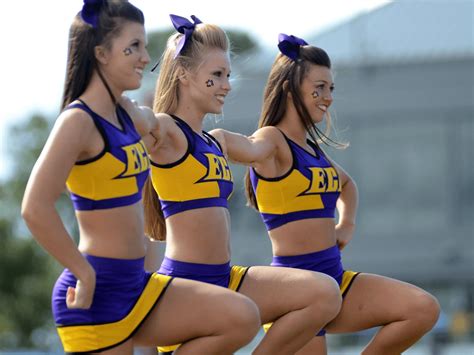 ECU cheerleaders : cheerleaders