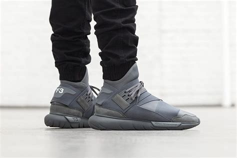 Qasa Sneaker Freaker