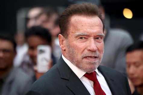 Arnold Schwarzenegger revela cómo le confesó a su exesposa que tenía un