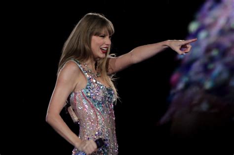 A The Eras Tour De Taylor Swift Vai Voltar Para O Brasil Através