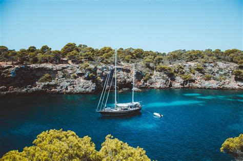 A Brief Guide To Sailing Around the Balearic Islands - A World to Travel