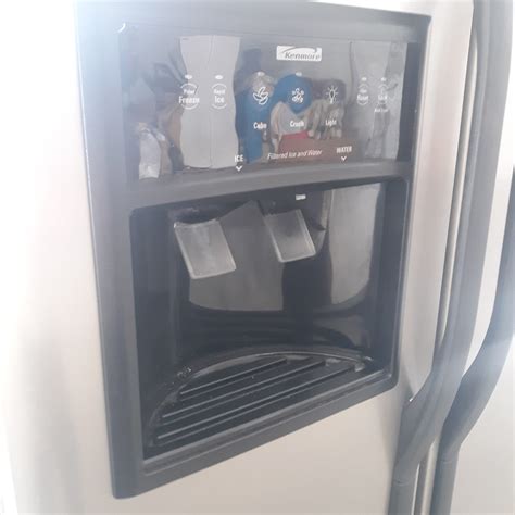 Kenmore Frig And Freezer Combo W Ice Maker In Door Chestnut Ridge Llc